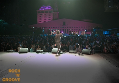 Celebration Square  Mississauga  2019-06-21