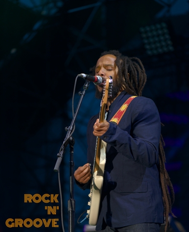 Luminato  David Pecaut Square  Toronto  2014-06-14